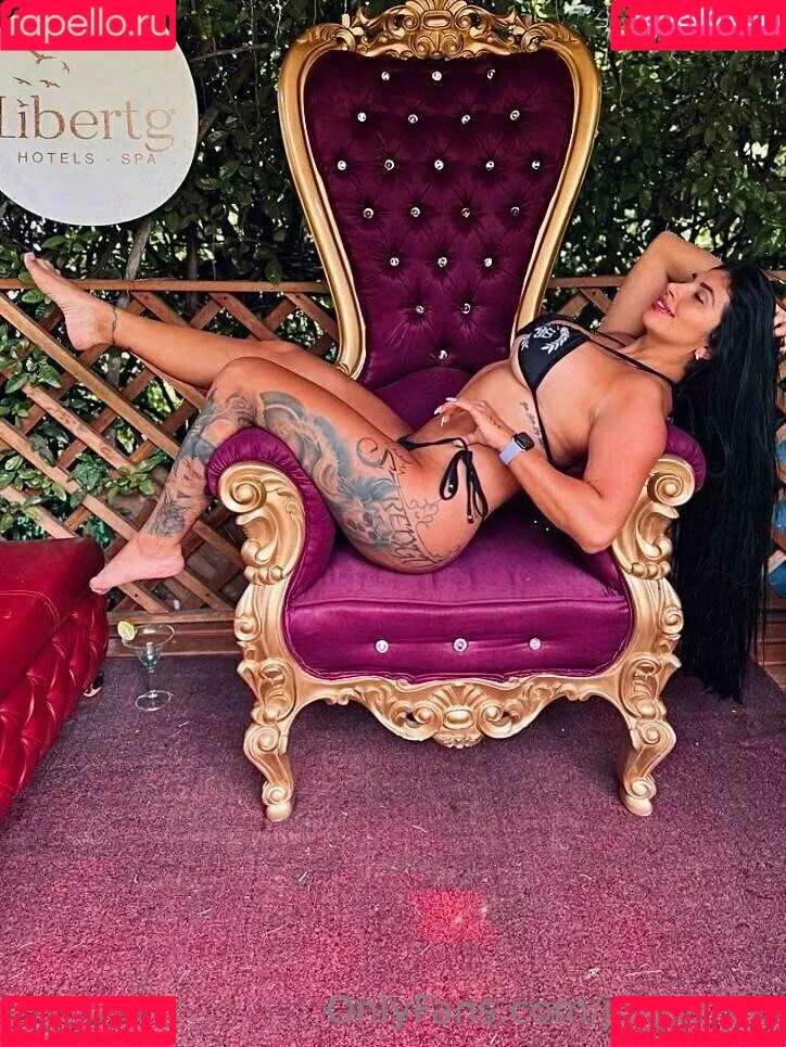 junne_liu Onlyfans Photo Gallery 