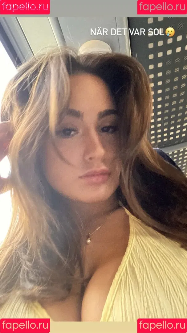 Sara B Onlyfans Photo Gallery 