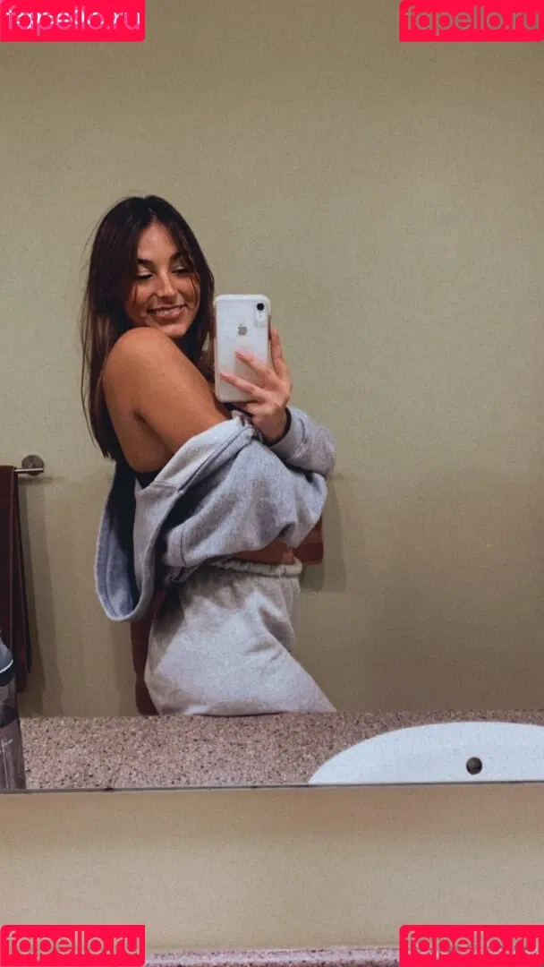 Kyla Romero Onlyfans Photo Gallery 