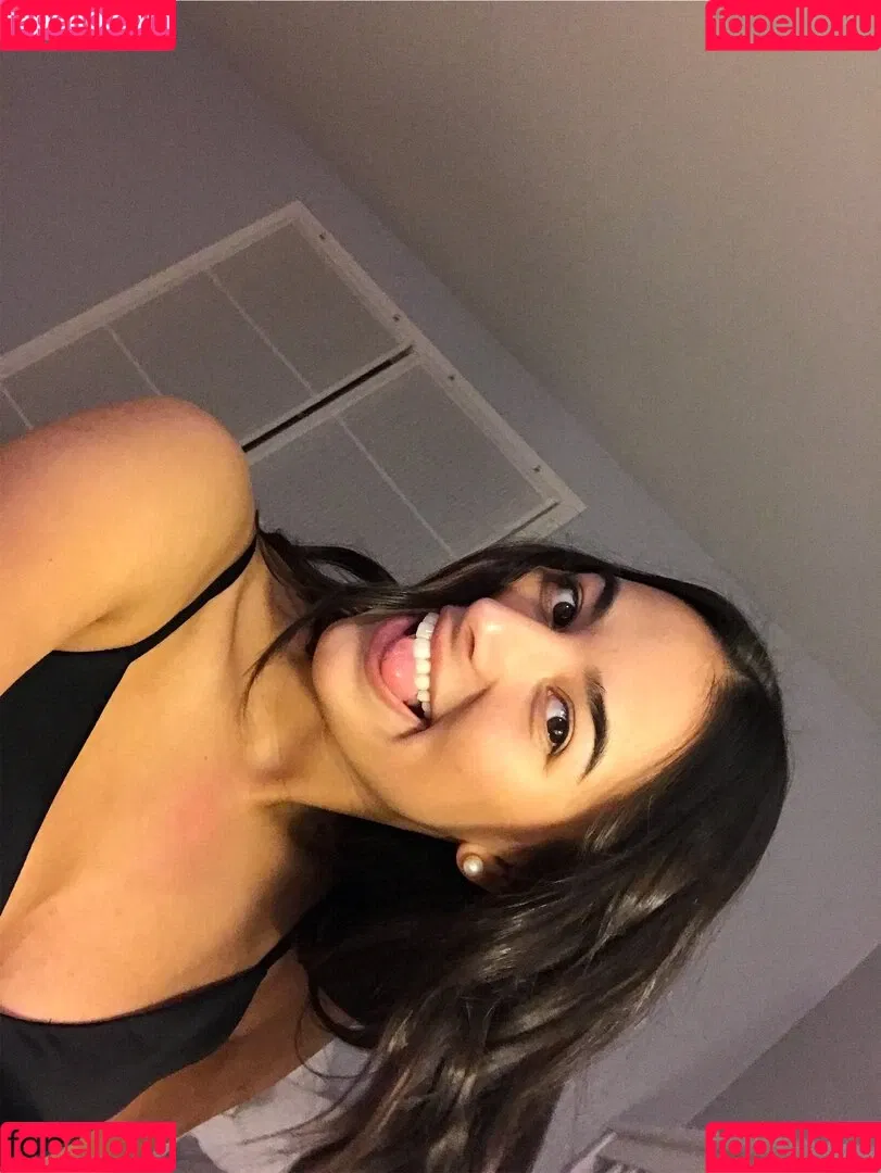 Kyla Romero Onlyfans Photo Gallery 