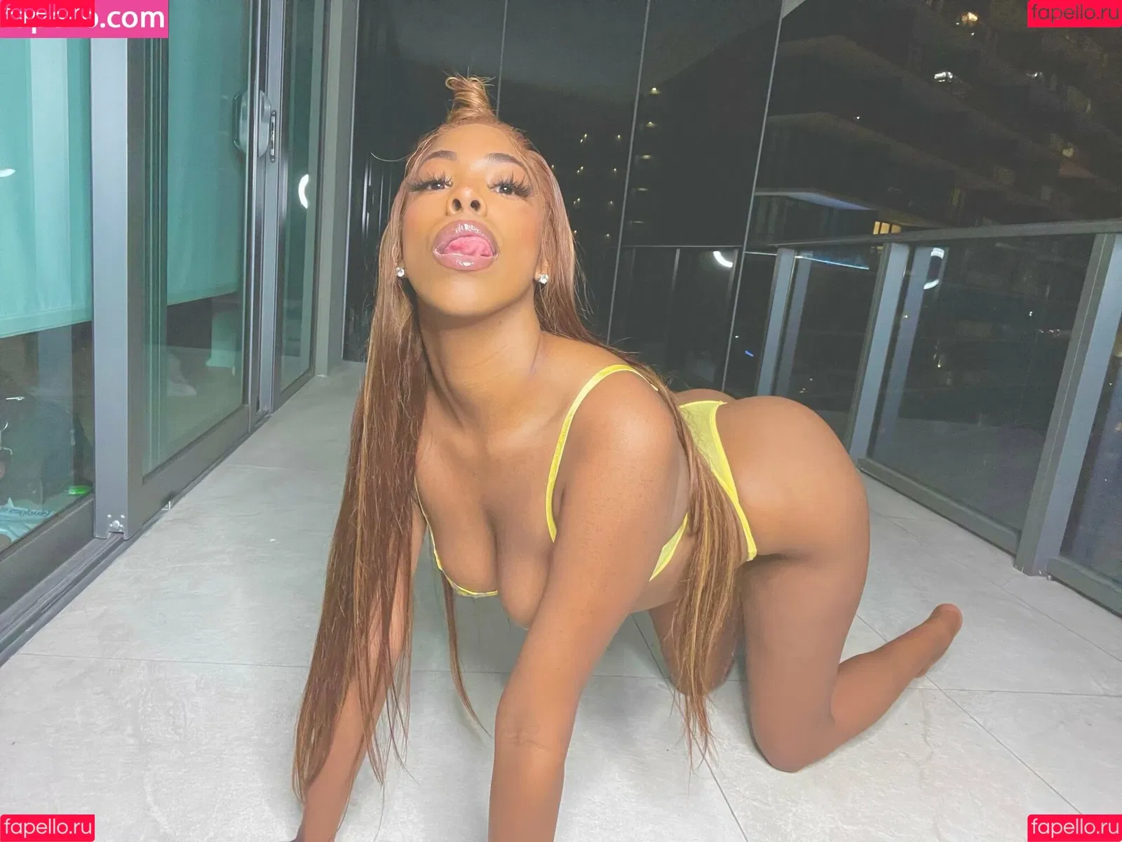 babygirlnaomii Onlyfans Photo Gallery 