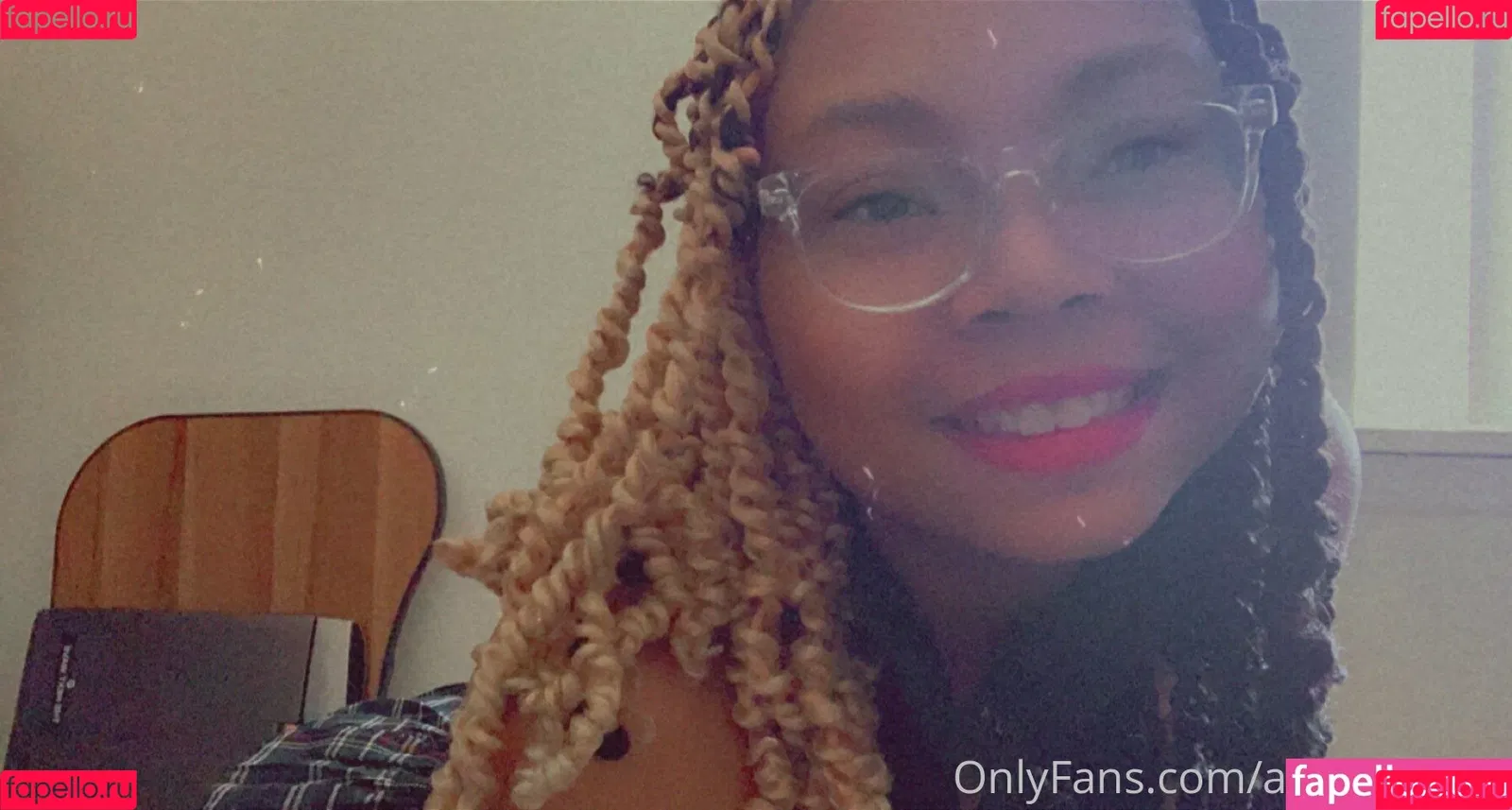 artemisjpeg Onlyfans Photo Gallery 