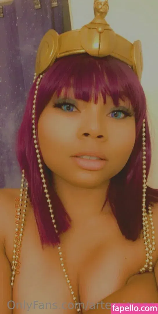 artemisjpeg Onlyfans Photo Gallery 