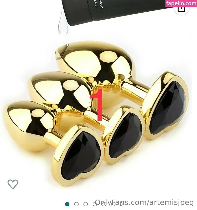 artemisjpeg Onlyfans Photo Gallery 