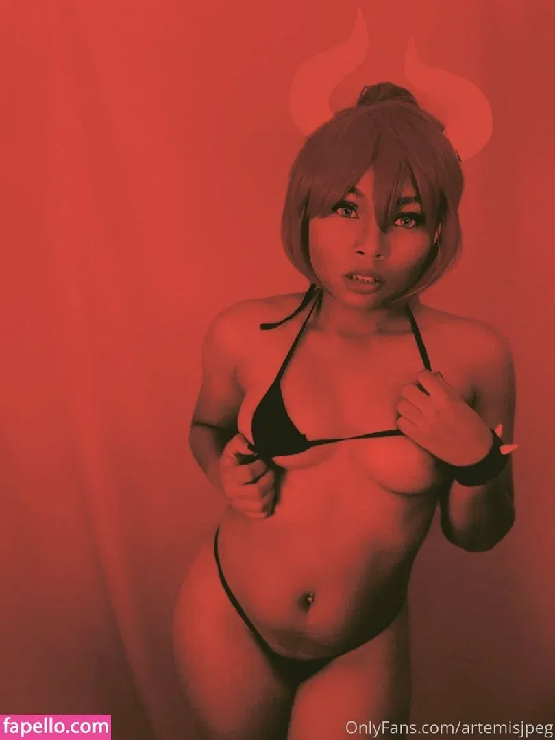 artemisjpeg Onlyfans Photo Gallery 