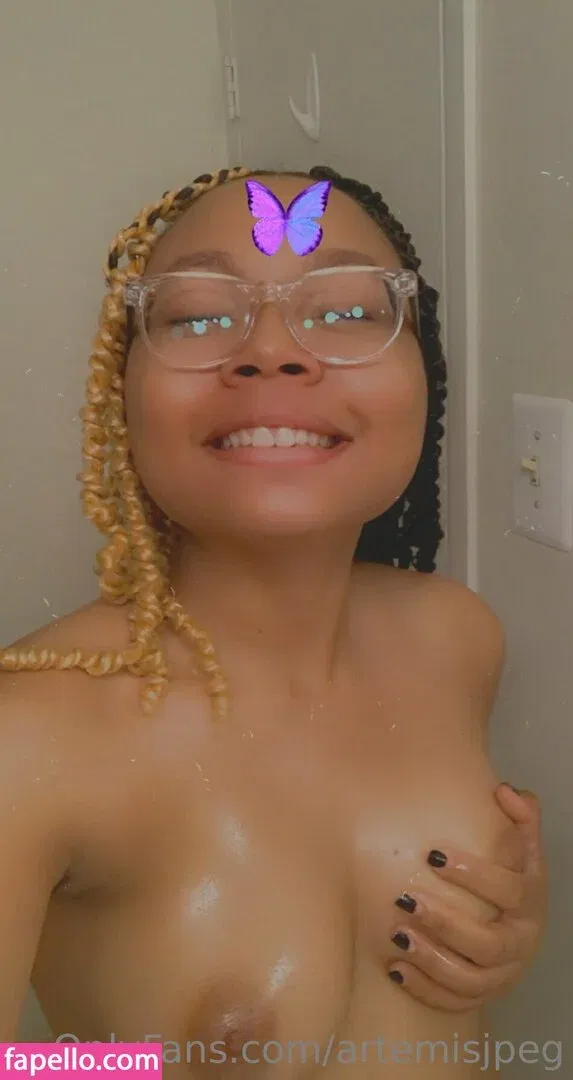 artemisjpeg Onlyfans Photo Gallery 