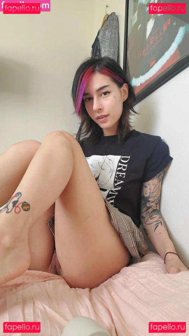 lilbathory Onlyfans Photo Gallery 