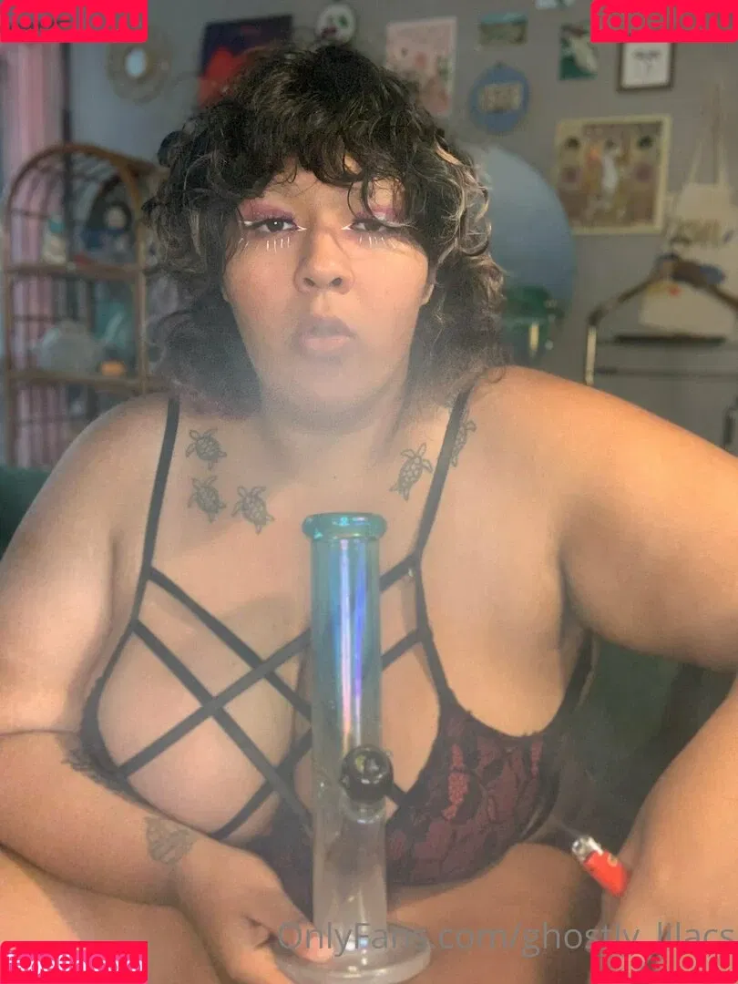 ghostly_lilacs Onlyfans Photo Gallery 