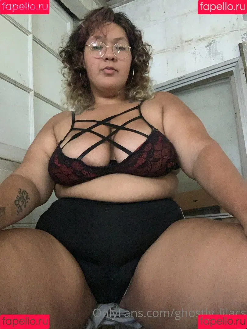 ghostly_lilacs Onlyfans Photo Gallery 