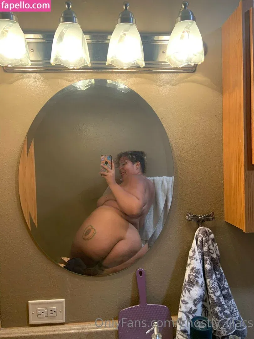 ghostly_lilacs Onlyfans Photo Gallery 