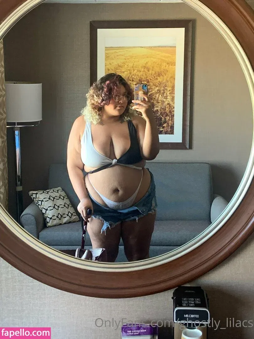 ghostly_lilacs Onlyfans Photo Gallery 