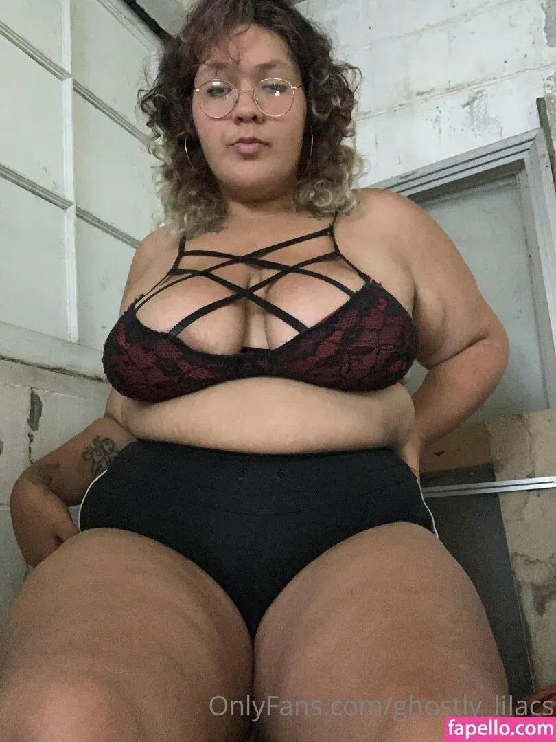 ghostly_lilacs Onlyfans Photo Gallery 