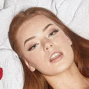 Sarah Barton Onlyfans Photo Gallery 