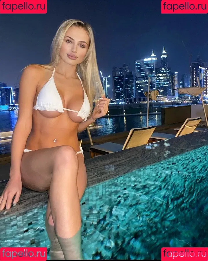Billie Crittenden Onlyfans Photo Gallery 