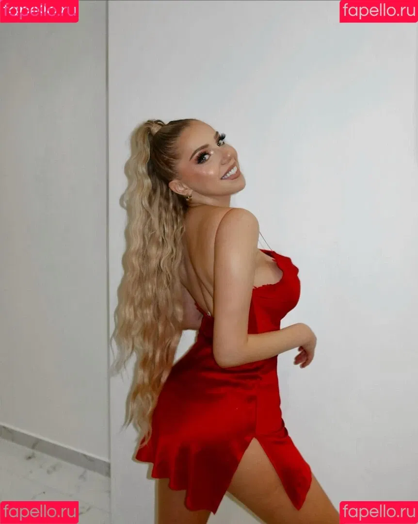 Violet Benson Onlyfans Photo Gallery 
