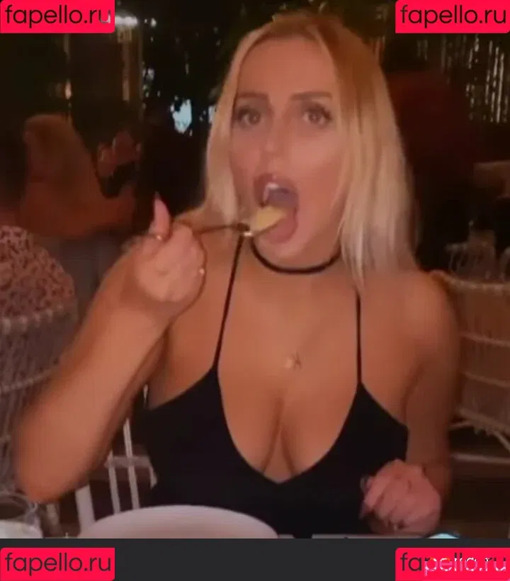 Violet Benson Onlyfans Photo Gallery 
