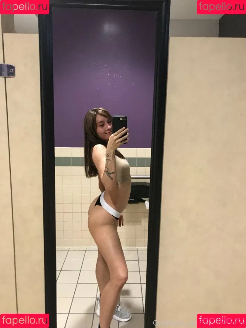 Sophia Sultry Onlyfans Photo Gallery 