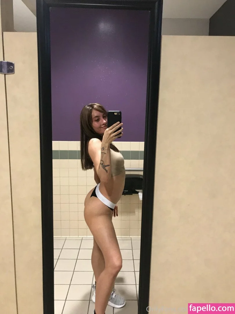 Sophia Sultry Onlyfans Photo Gallery 