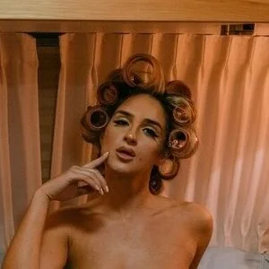 kaycidarkovip Onlyfans Photo Gallery 