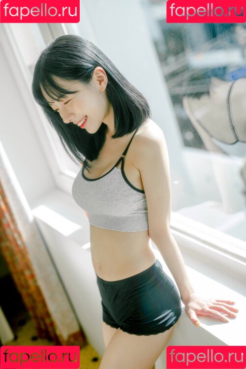 leeesovely Onlyfans Photo Gallery 