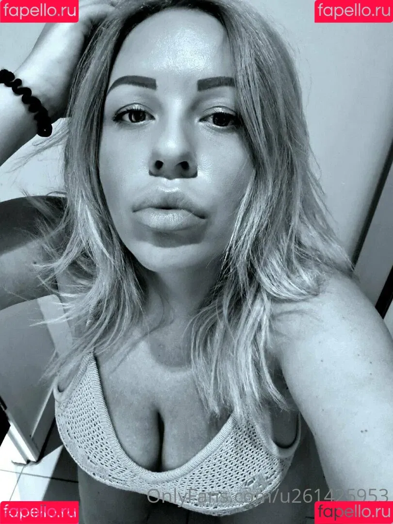 fierymommy Onlyfans Photo Gallery 