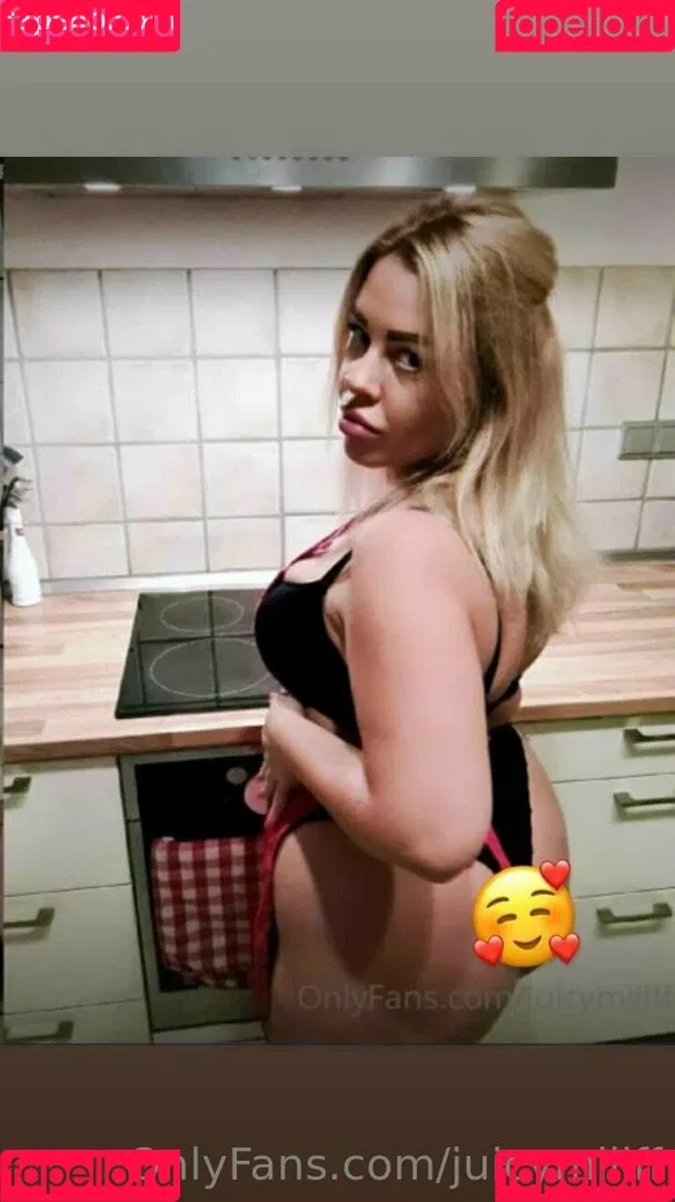 fierymommy Onlyfans Photo Gallery 