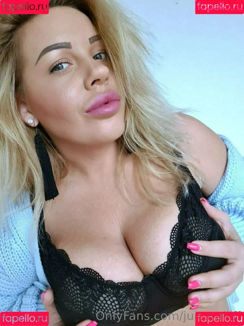fierymommy Onlyfans Photo Gallery 