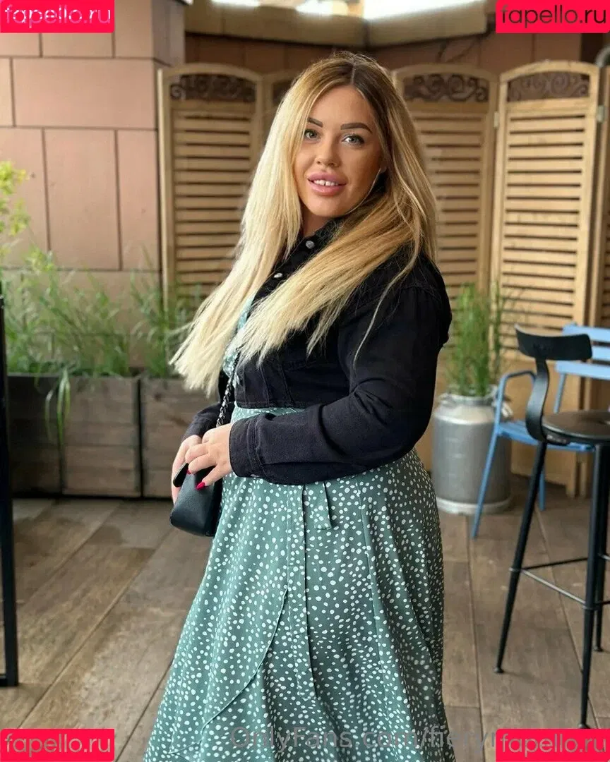 fierymommy Onlyfans Photo Gallery 