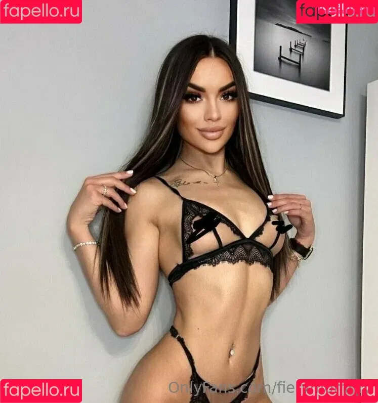 fierymommy Onlyfans Photo Gallery 