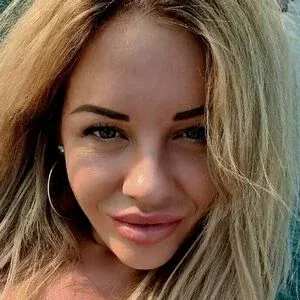 fierymommy Onlyfans Photo Gallery 