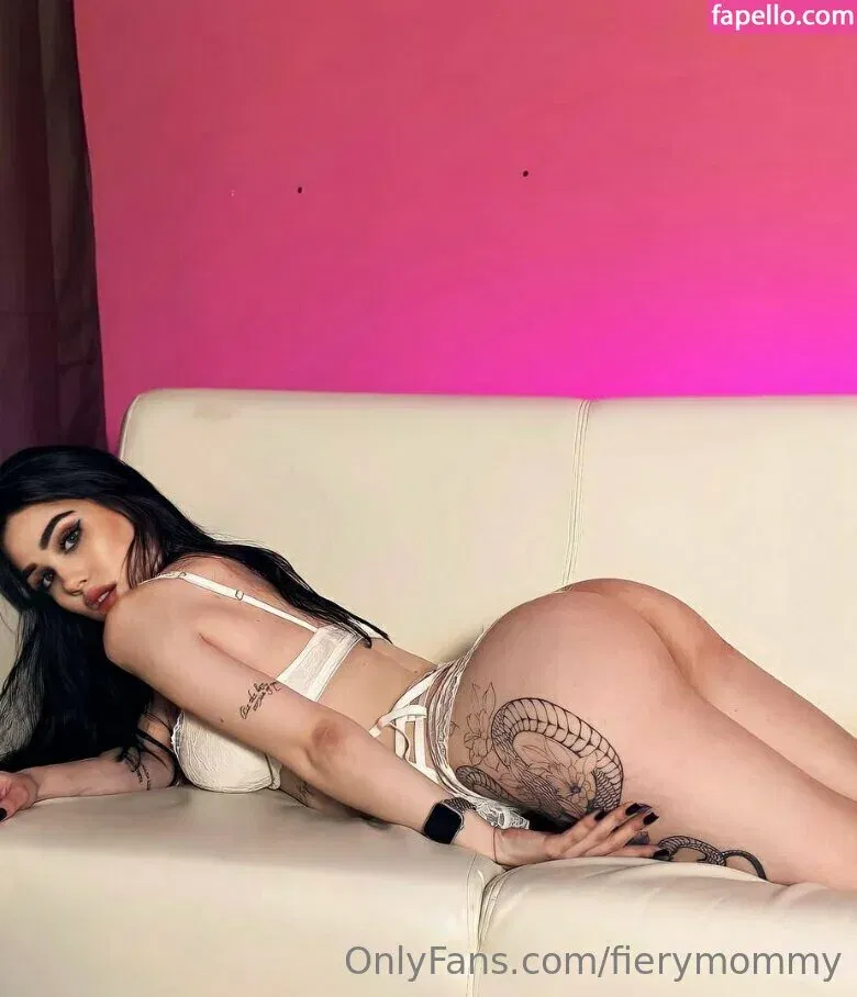 fierymommy Onlyfans Photo Gallery 
