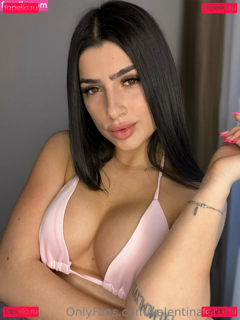 valentina.study Onlyfans Photo Gallery 