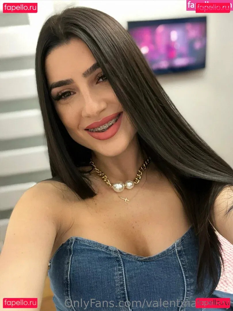 valentina.study Onlyfans Photo Gallery 