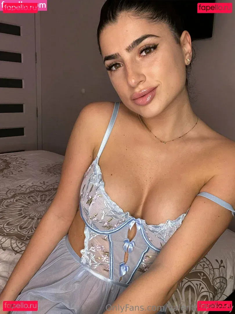 valentina.study Onlyfans Photo Gallery 