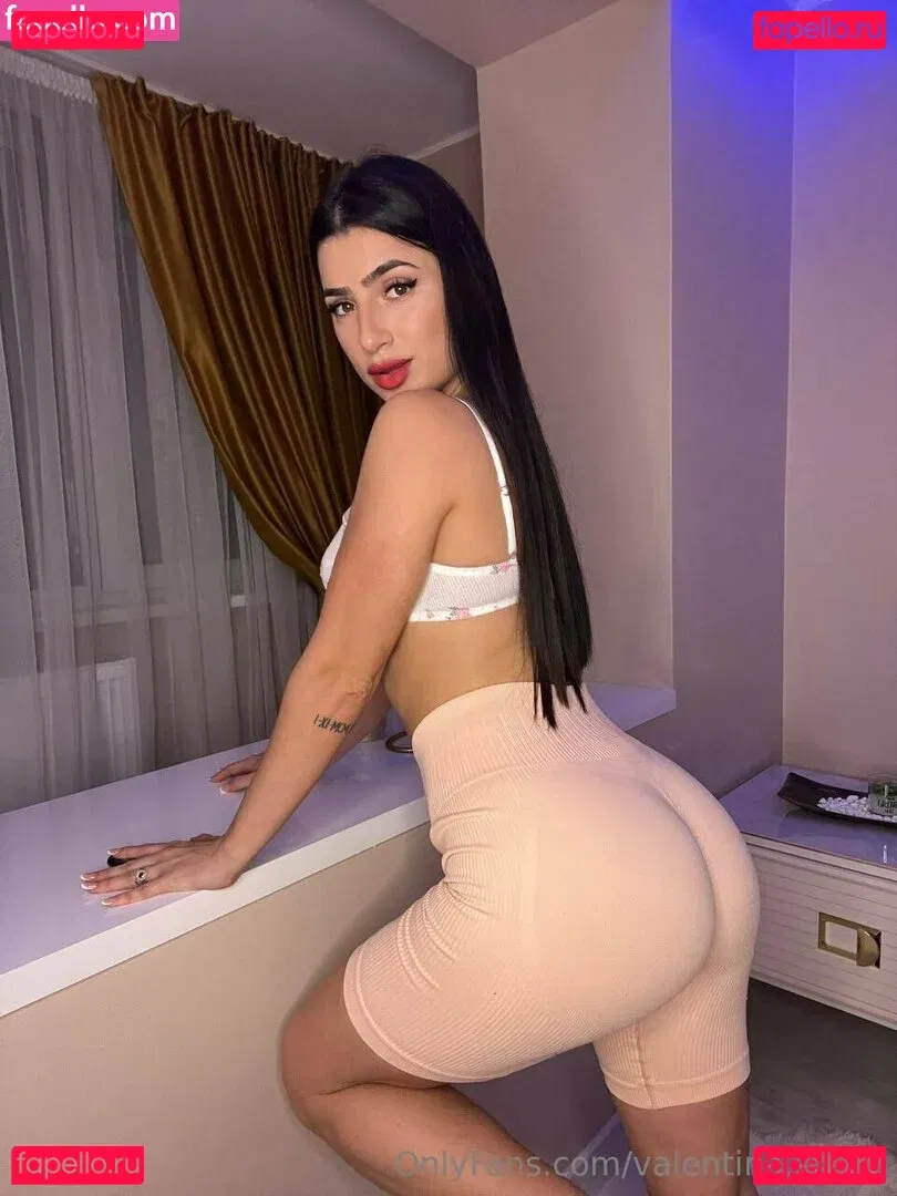 valentina.study Onlyfans Photo Gallery 