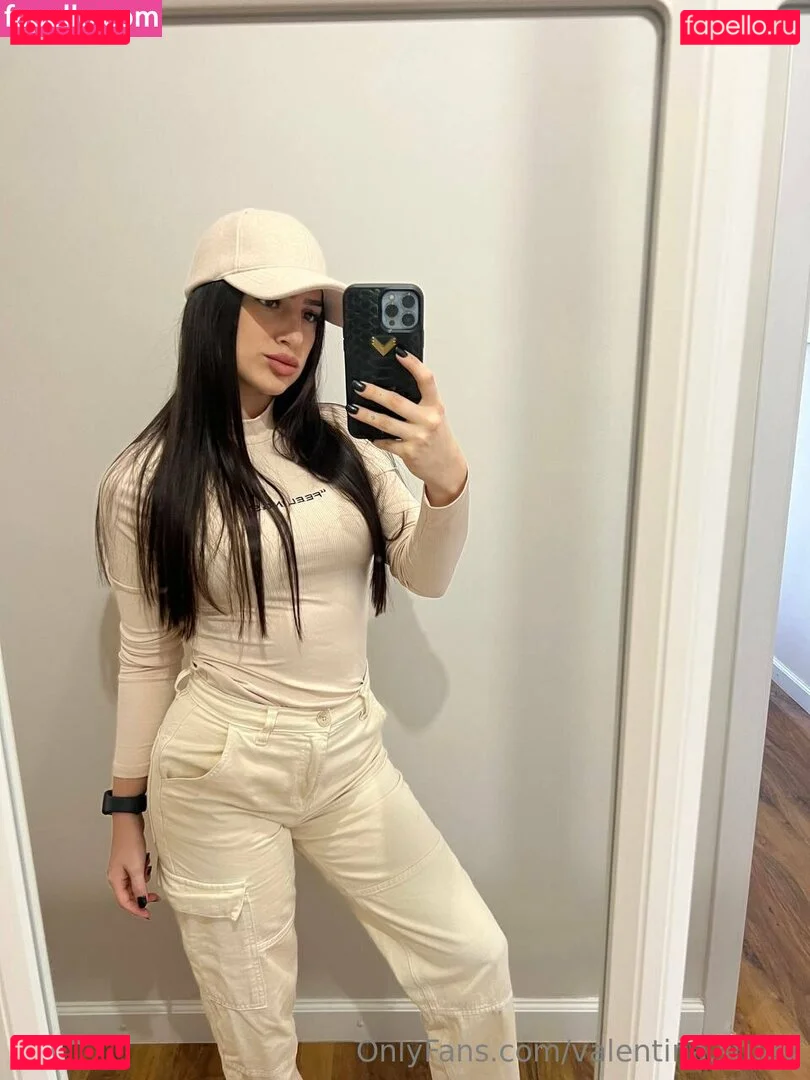 valentina.study Onlyfans Photo Gallery 