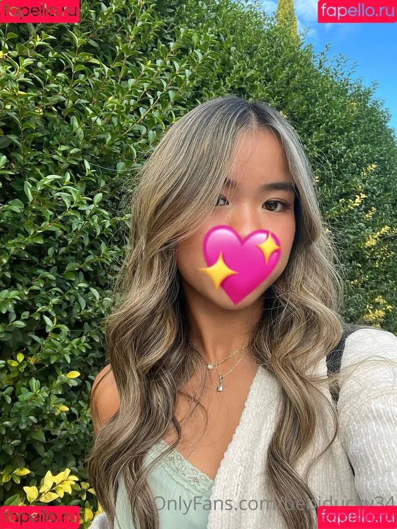heyitsnamii Onlyfans Photo Gallery 