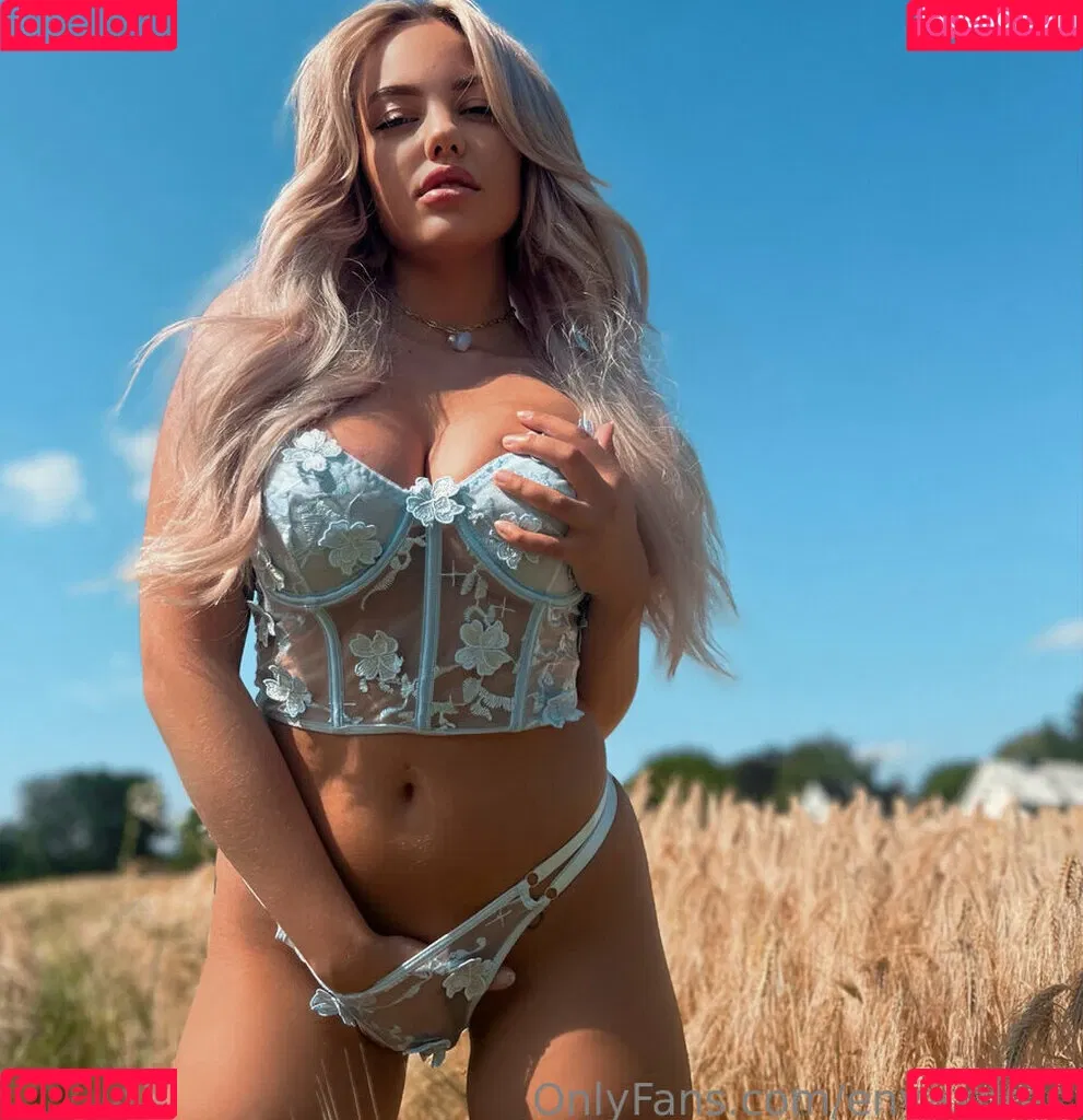Enyadres Onlyfans Photo Gallery 