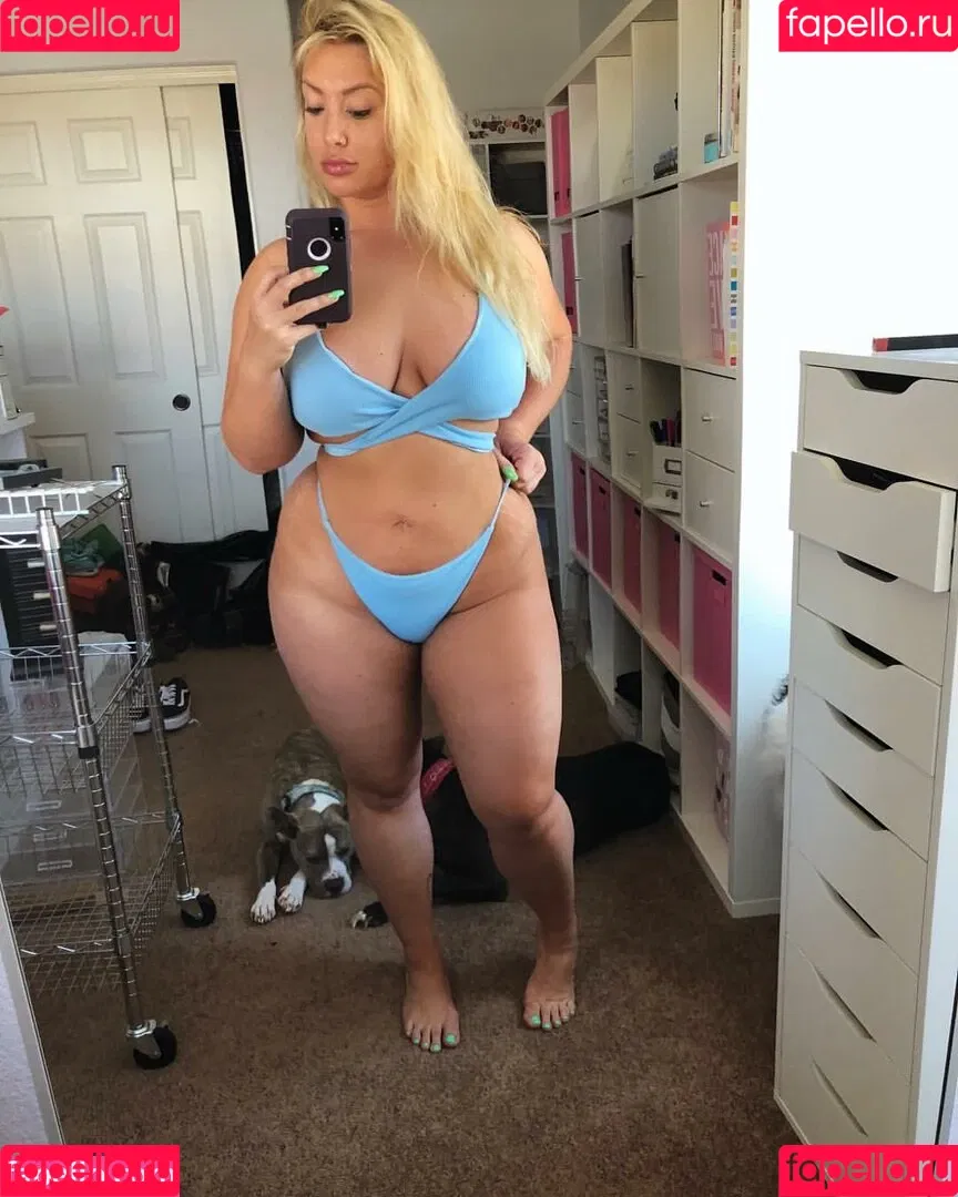 Taya Christian Onlyfans Photo Gallery 