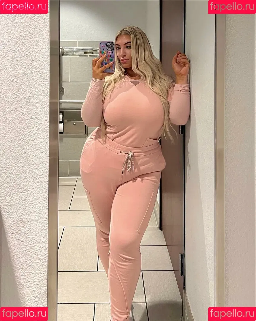 Taya Christian Onlyfans Photo Gallery 