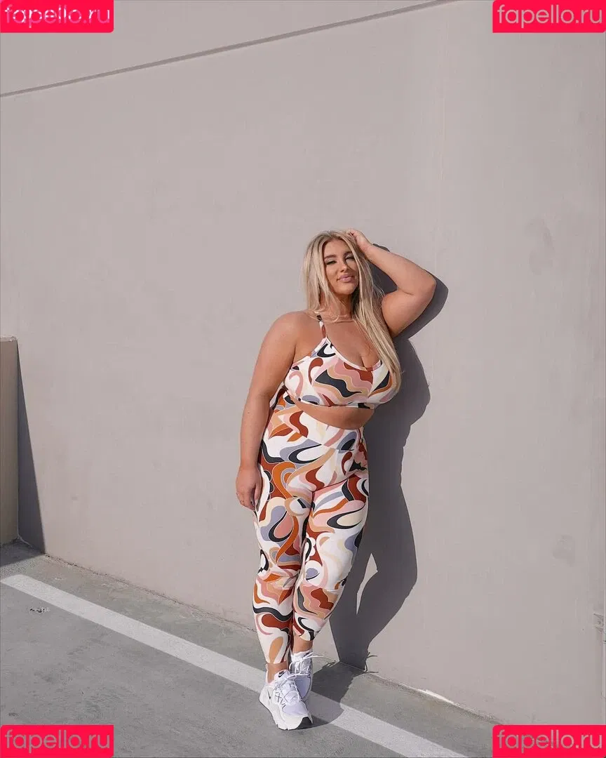 Taya Christian Onlyfans Photo Gallery 
