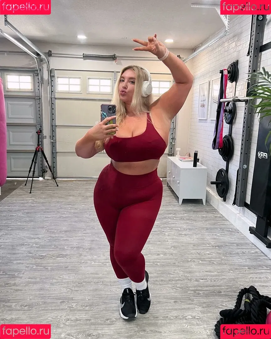 Taya Christian Onlyfans Photo Gallery 