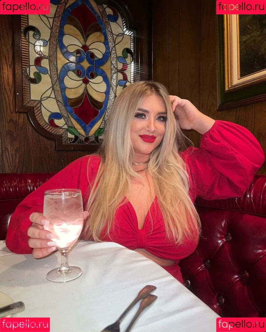 Taya Christian Onlyfans Photo Gallery 