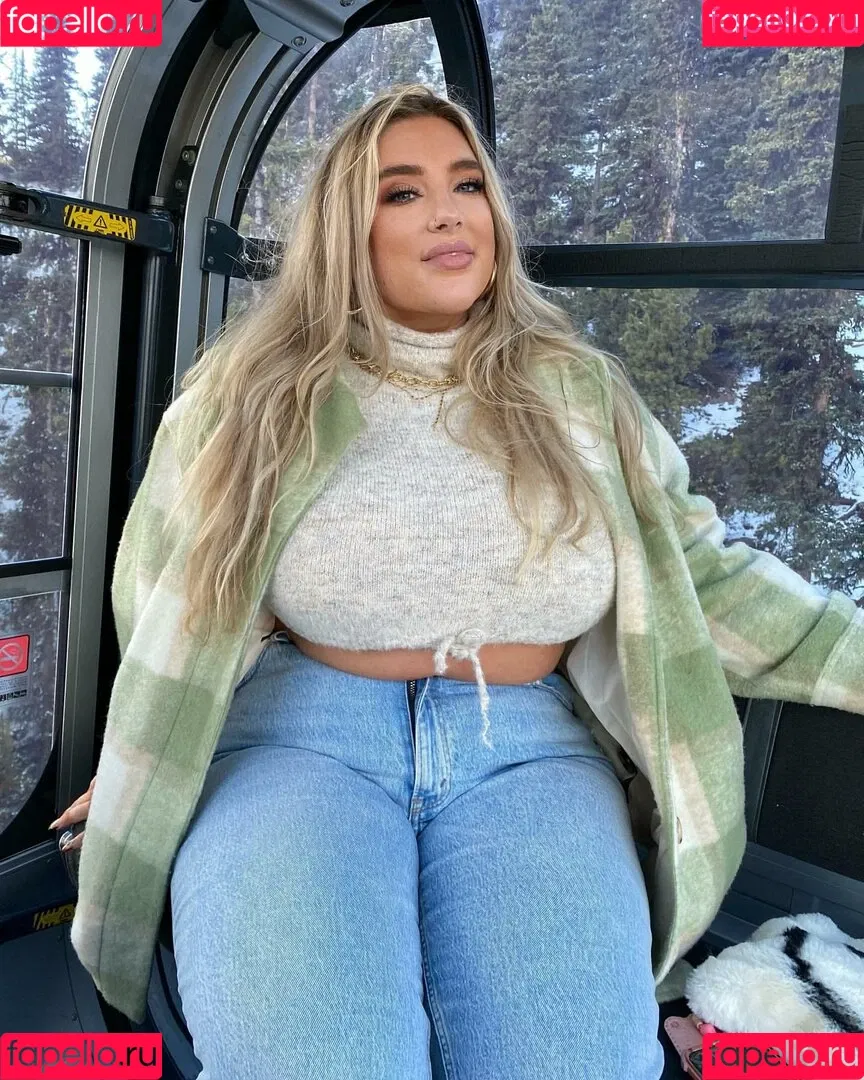 Taya Christian Onlyfans Photo Gallery 