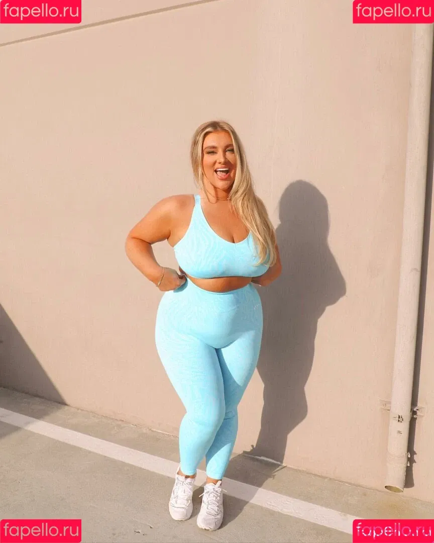 Taya Christian Onlyfans Photo Gallery 