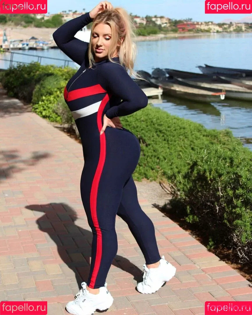 Taya Christian Onlyfans Photo Gallery 