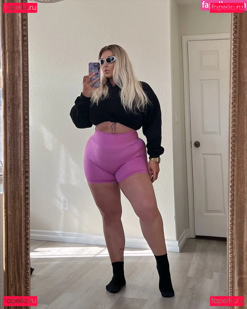 Taya Christian Onlyfans Photo Gallery 