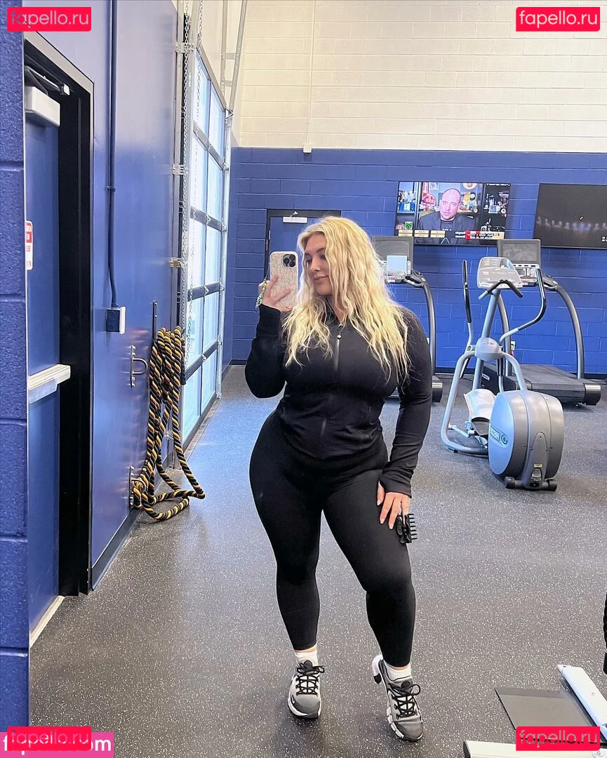 Taya Christian Onlyfans Photo Gallery 