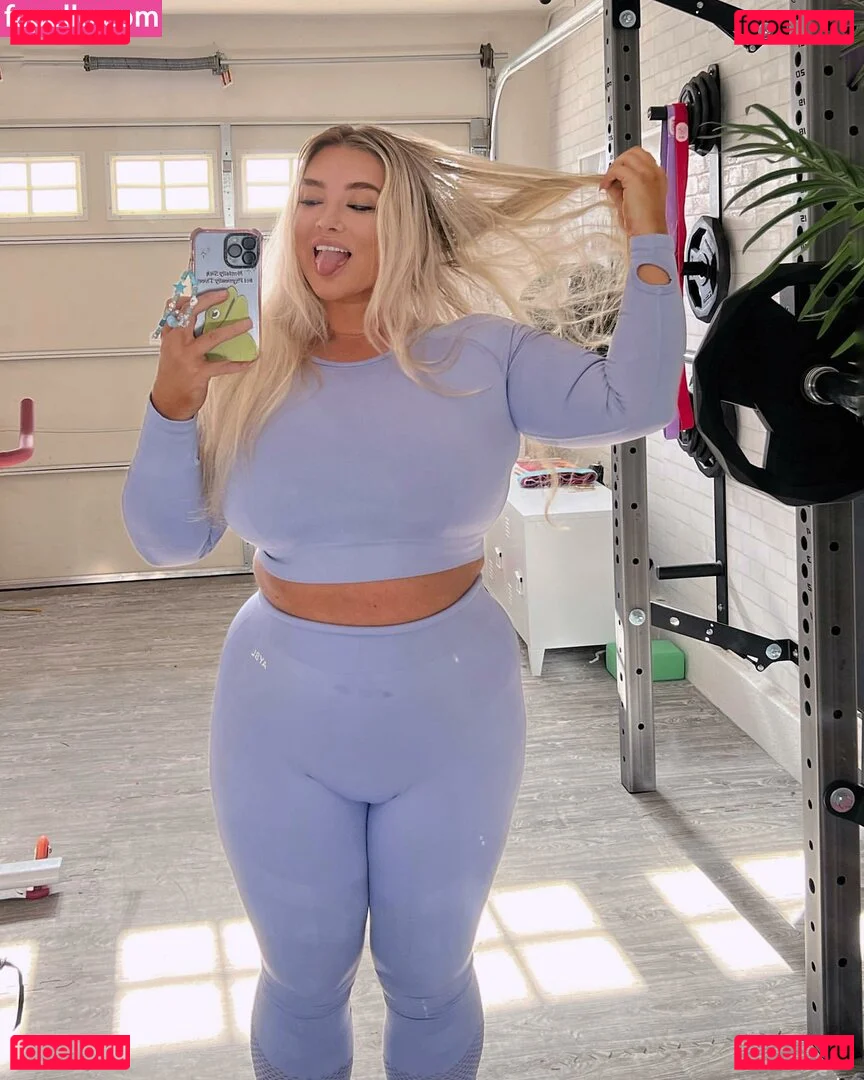 Taya Christian Onlyfans Photo Gallery 