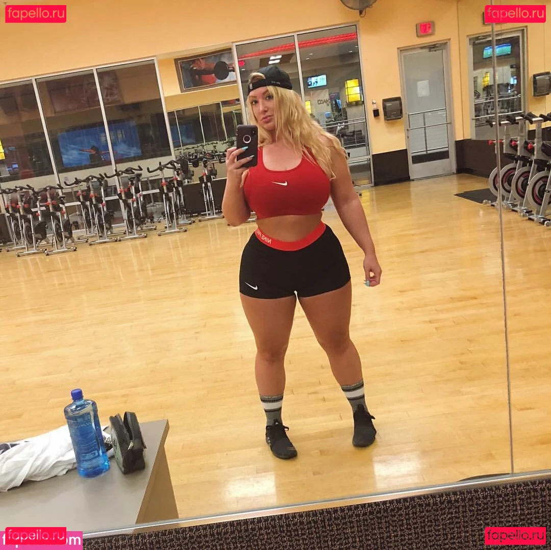 Taya Christian Onlyfans Photo Gallery 